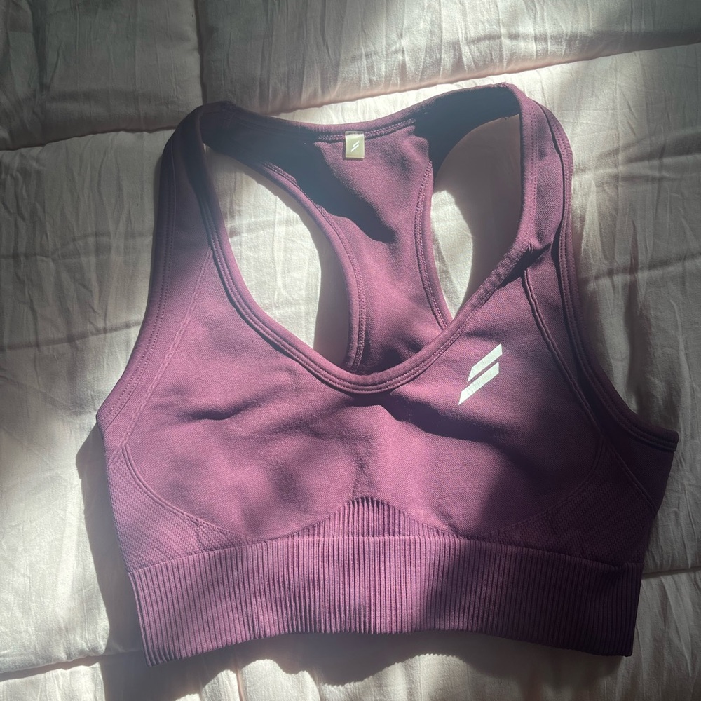 DOYOUEVEN Plum Sports Bra